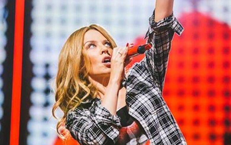 Kylie Minogue
Fot. screen z Facebook