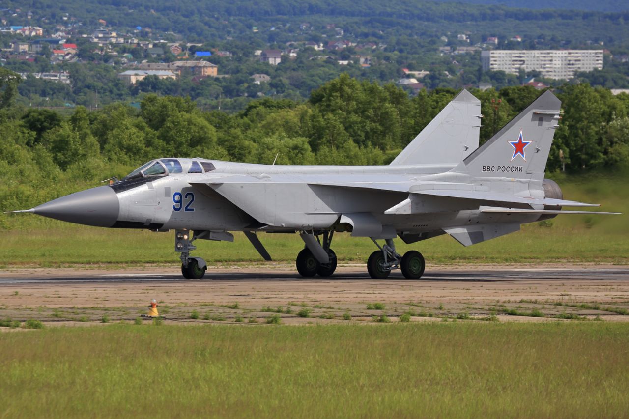 Alarm w całej Ukrainie. MiG-31K nad Morzem Czarnym
