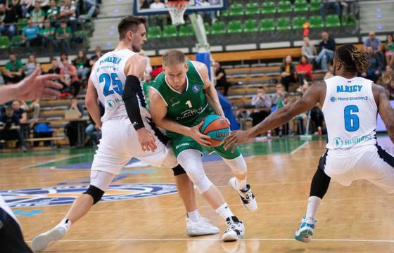 Eurosport pokaże wszystkie mecze koszykarzy Stelmetu w lidze VTB. Komentatorami Rudziński, Durda i Bonecki