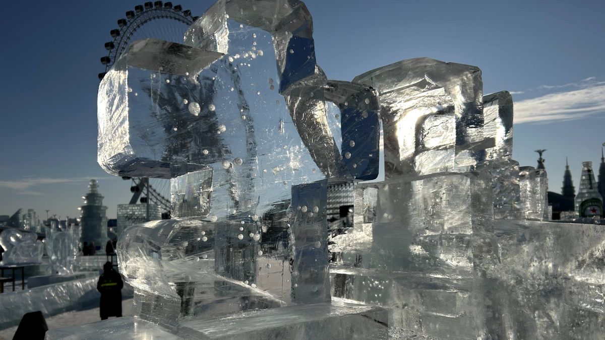 Pojechali na największy festiwal rzeźby w lodzie i śniegu.