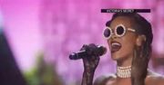 Rihanna śpiewa na pokazie Victoria's Secret!