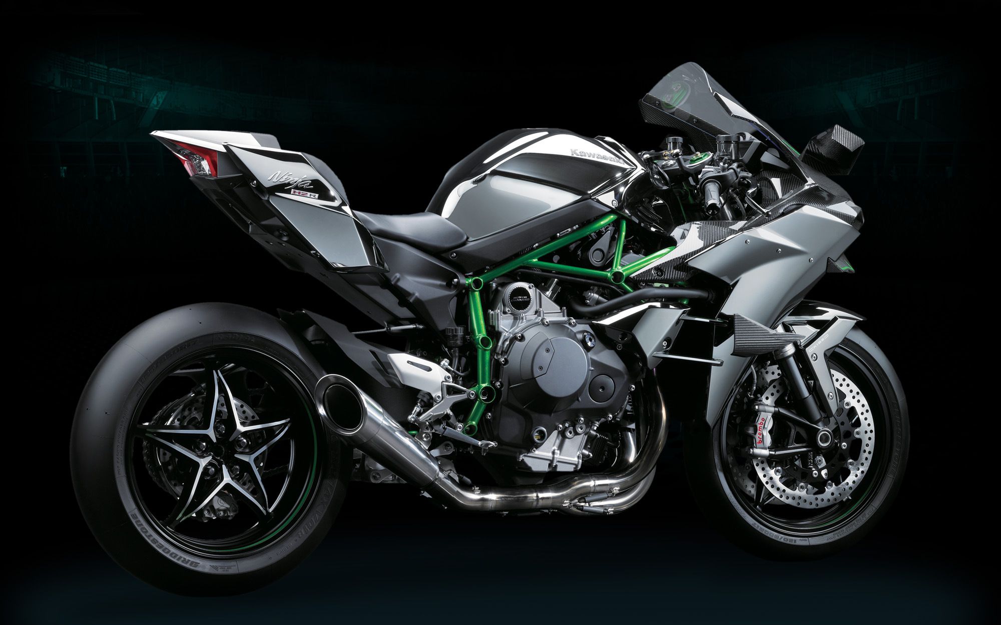 Gorąca nowość: 300-konne Kawasaki Ninja H2 4