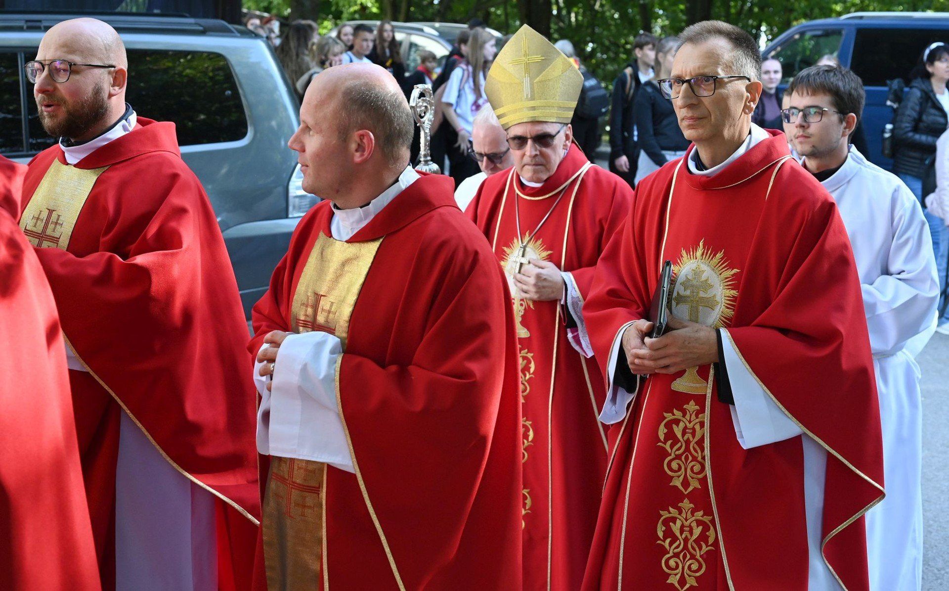Rajd zakończyła uroczysta Msza święta na Świętym Krzyżu, której przewodniczył biskup sandomierski Krzysztof Nitkiewicz.