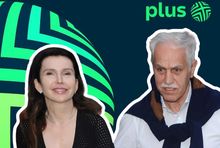 Justyna Kulka i Zygmunt Solorz (fot. EastNews) na tle logo Plusa