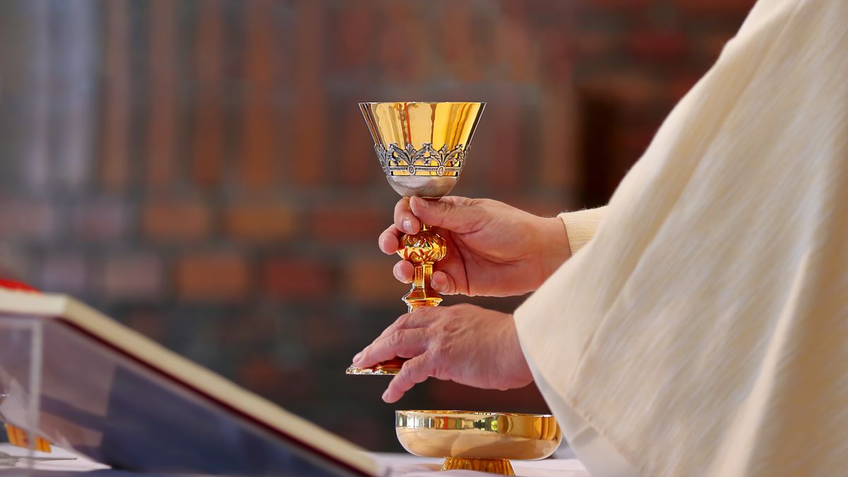 Według zapisów ustawy o obronie ojczyzny politycy i księża unikną powołania na ćwiczenia wojskowe