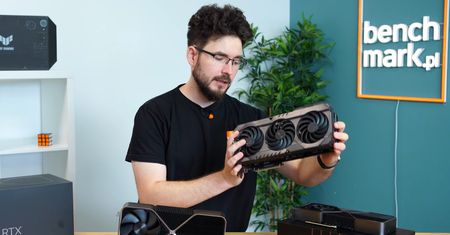 Czekacie na karty GeForce RTX 5000 i Radeon RX 9000? Wiemy kiedy premiera