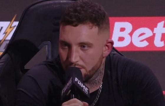 Boxdel przeprasza za wulgarne wiadomości do 14-latki. „Na TeamSpeaku panował taki żargon”