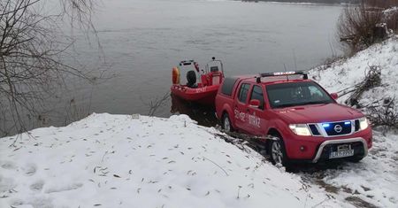 Dramat w Dęblinie. Chłopcy nad Wisłą usłyszeli plusk. 14-latka nie uratowano