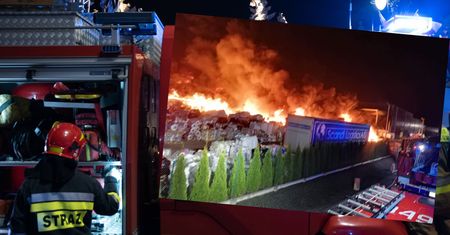 Ogromny pożar koło Elbląga. Płomienie mają kilkanaście metrów