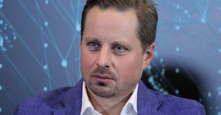 Polakom nie podobał się 2021 rok. Ekspert tłumaczy powody