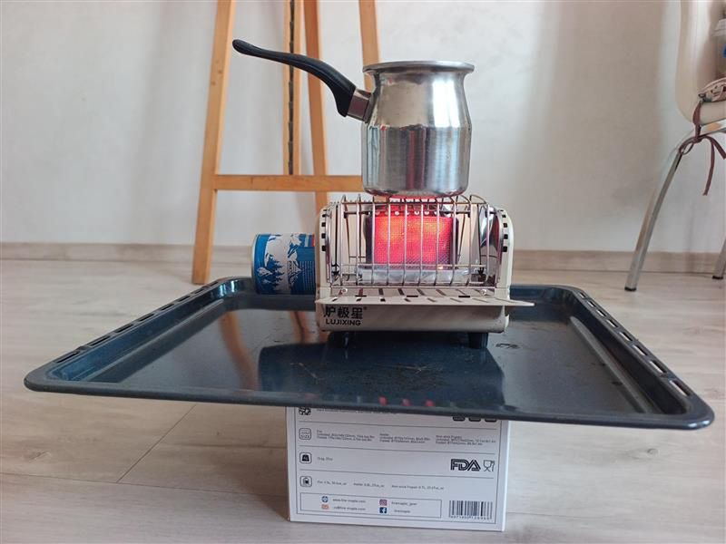 Podgrzewanie wody na piecyku gazowym