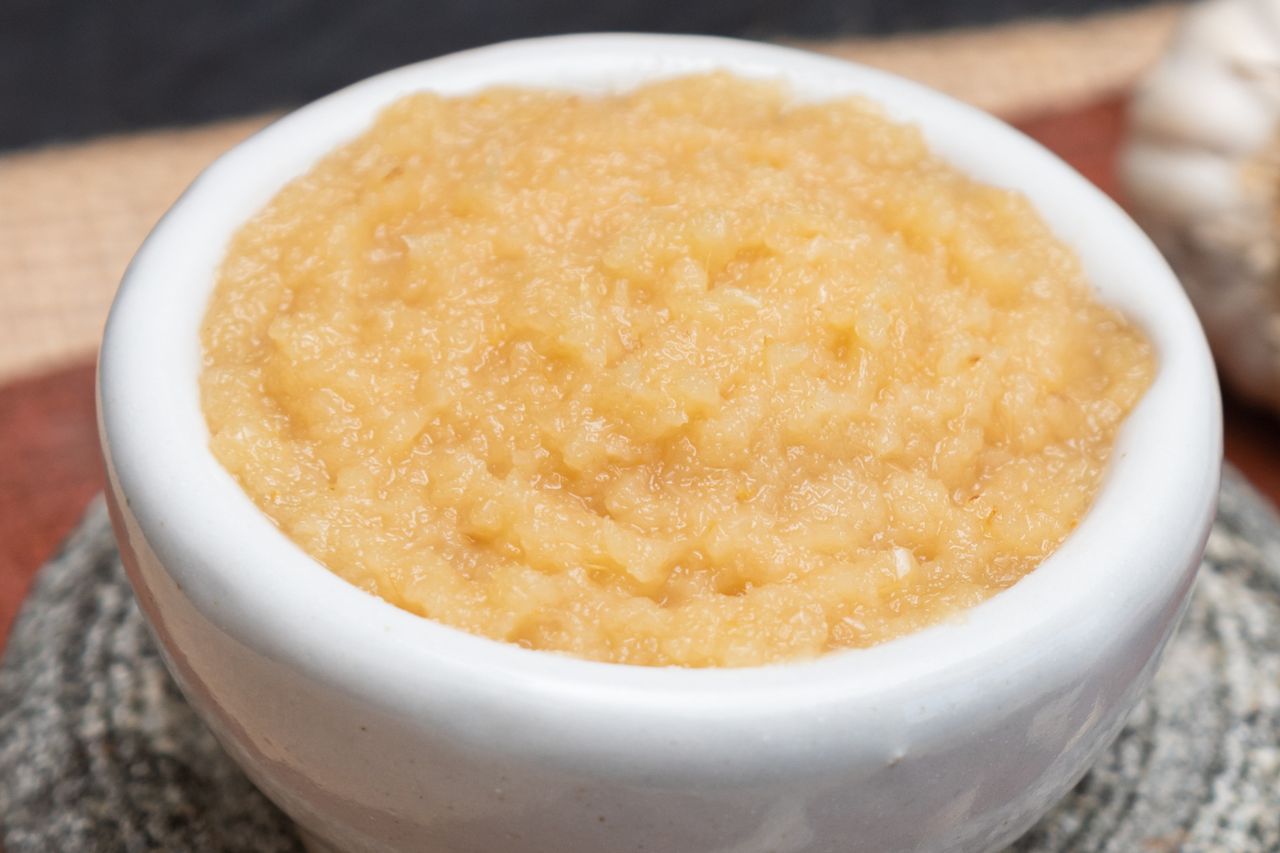 Pasta z pieczonego czosnku - przepis