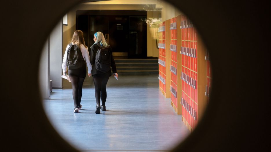 Szkoły zamknięte przez koronawirusa. W Katowicach zakażona uczennica liceum (zdj. ilustracyjne)