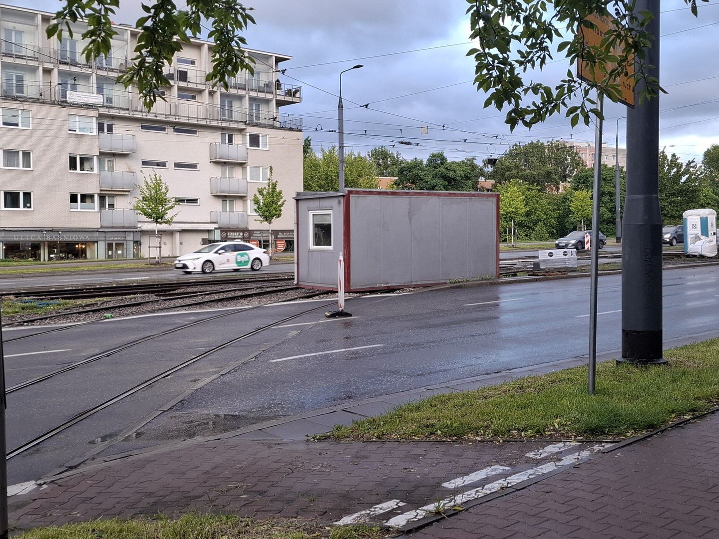 Remontują ważną linię tramwajową
