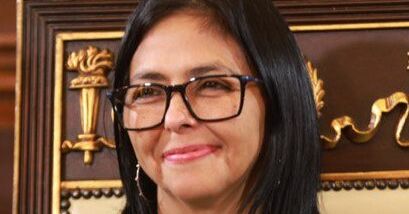 Przejściowa władza w Caracas. Delcy Rodríguez zaprzysiężona po aresztowaniu Maduro