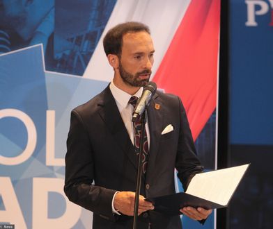 Burmistrz Rypina przerwał konferencję Scheuring-Wielgus. "Ochroniarz Morawieckiego"