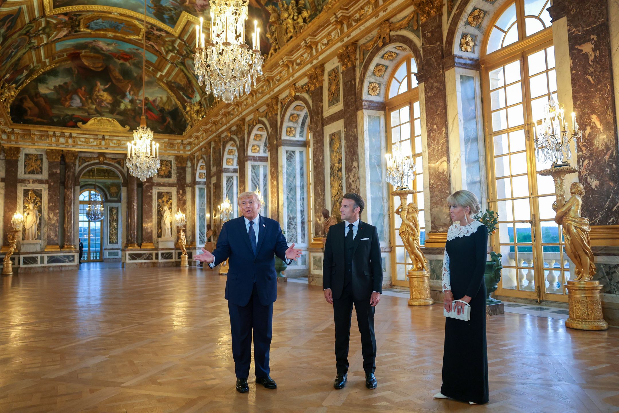 Emmanuel i Brigitte Macron, Donald Trump