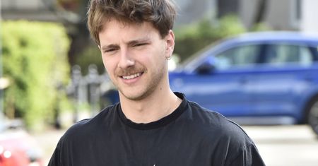 Jego dziadek był prawdziwą legendą. Chce to wykorzystać