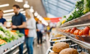 Ceny w sklepach wzrosną przed Wielkanocą? Te produkty są najbardziej narażone