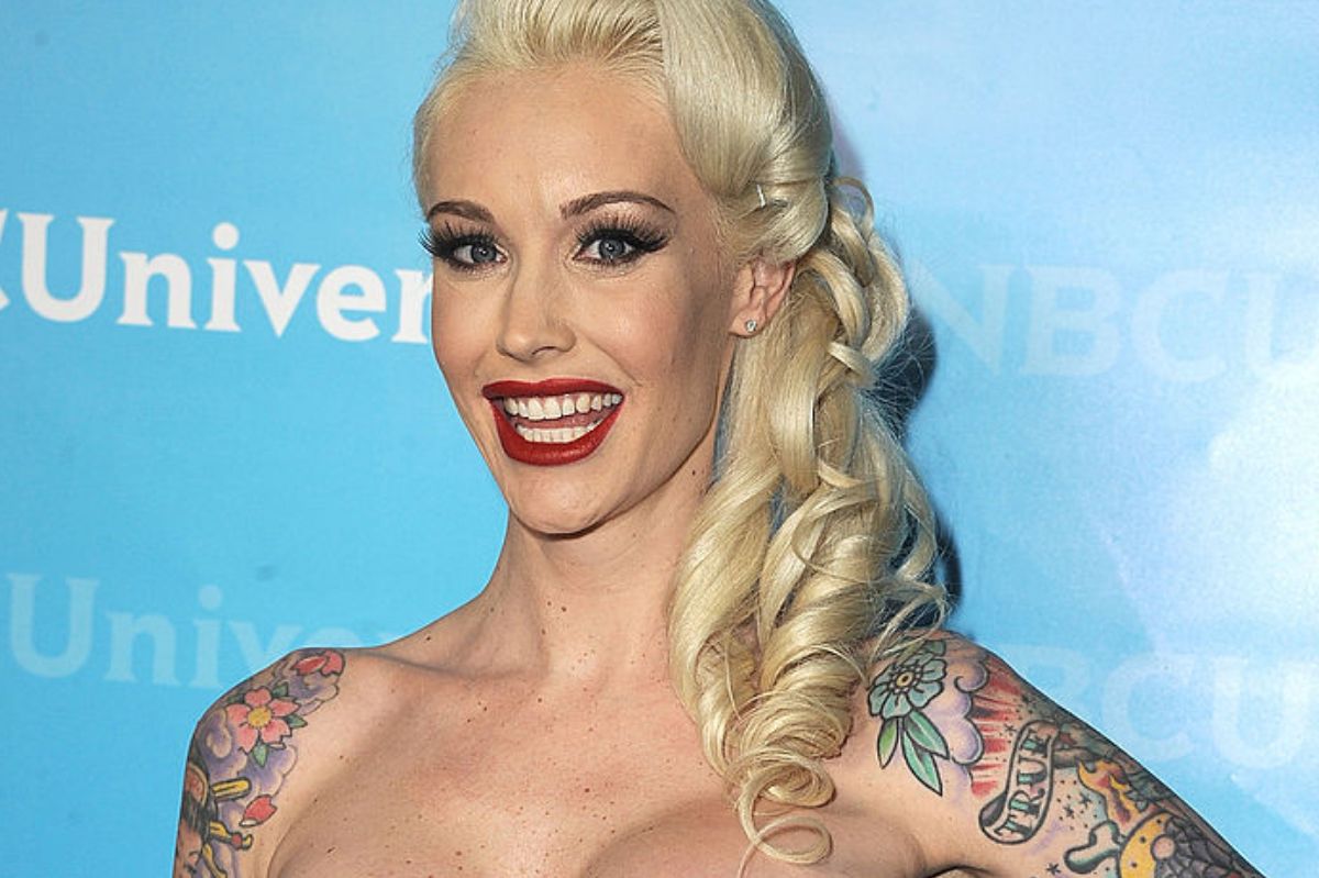 Sabina Kelley jest modelką i tancerką. O 43-latce mówią: "żywa lalka Barbie"