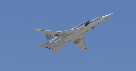 Uzbrojone rosyjskie bombowce nad Bałtykiem. Holandia alarmuje