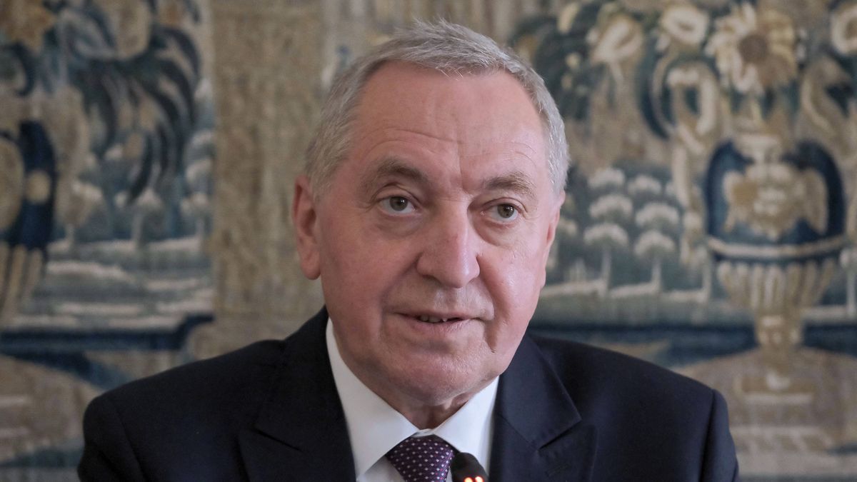 Henryk Kowalczyk w wtorek stanąl na czele resortu rolnictwa