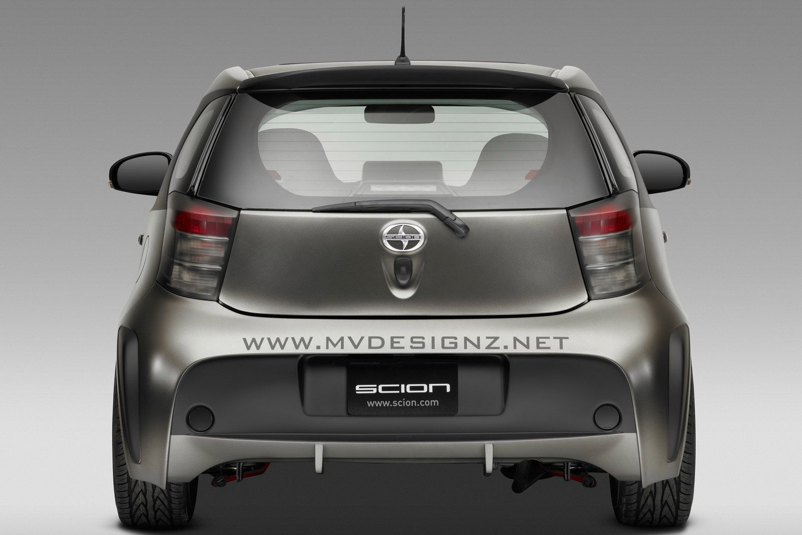 SCION iQ-RX