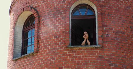 "Rolnik szuka żony". Pałacyk, stadnina i duże metraże. Tak mieszkają rolnicy tej edycji