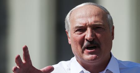 Łukaszenka miał zginąć 9 maja. 10 mln dolarów dla rebeliantów, 1 mln dla snajpera