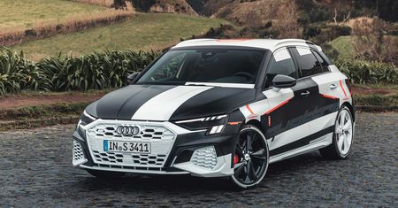 Nowe Audi A3/S3 dołącza do Golfa, Leona i Octavii, choć na razie w kamuflażu