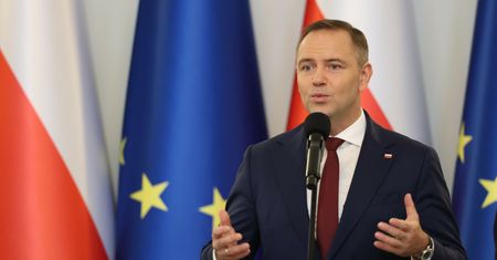 Nawrocki podpisał. Będzie łatwiej o zasiłek pogrzebowy