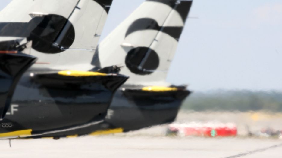 Mazowieckie. Awaryjne lądowanie samolotu na lotniku w Modlinie / foto ilustracyjne