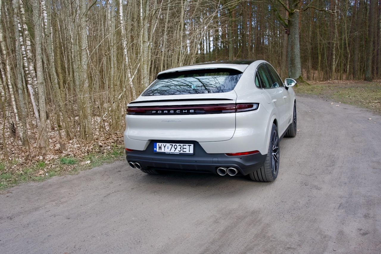 Porsche Cayenne S Coupe