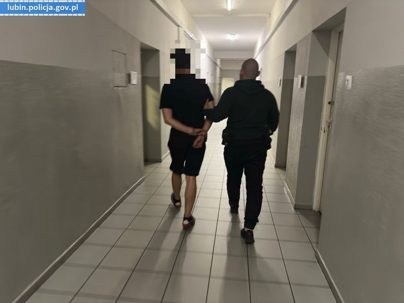 Policja zatrzymała mężczyznę, który zabrał 4-letnie dziecko