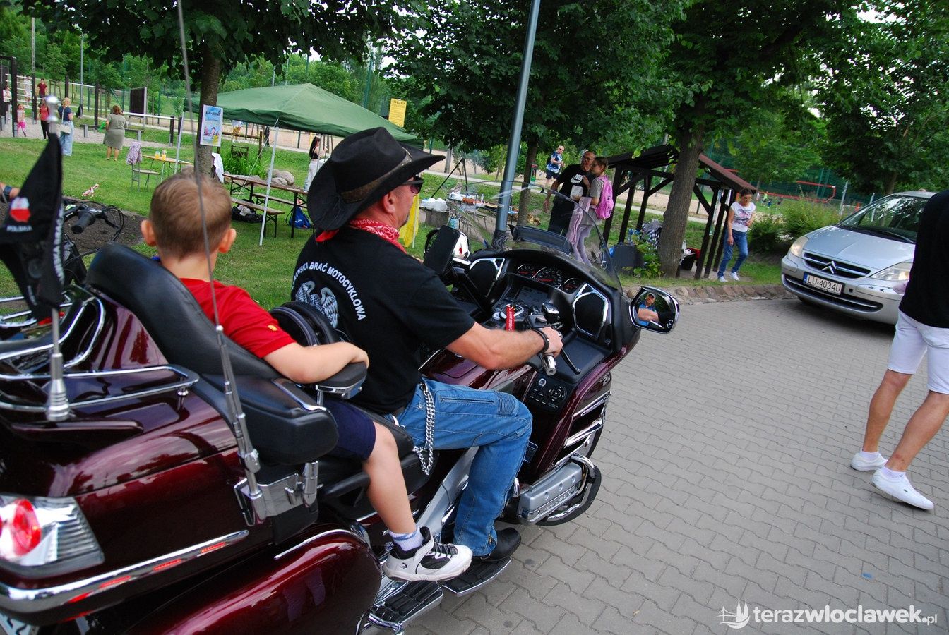 Piknik charytatywny dla Arturka na Słodowie