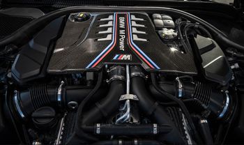 BMW zamierza produkować V8 i V12 tak długo, jak będzie to możliwe