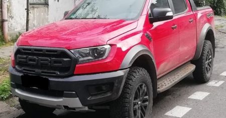 Ford skradziony w Niemczech odnalazł się w Polsce. Jest wart ponad 240 tys. zł