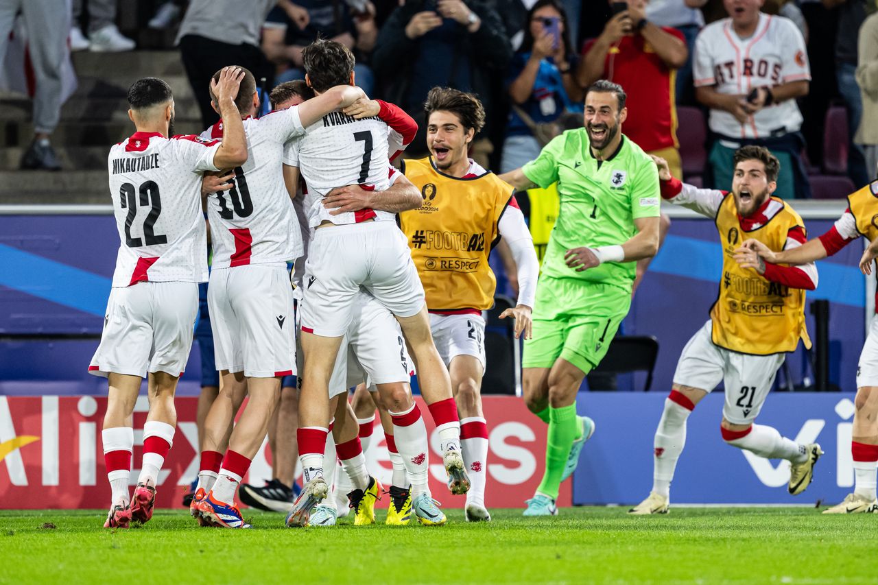 Georgia stuns Spain with early goal; fans erupt in jubilation