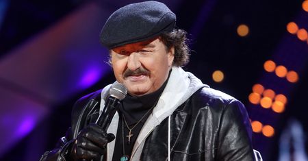 Krzysztof Krawczyk rapuje o pielęgniarkach: "Niejednej z was zawdzięczam życie"