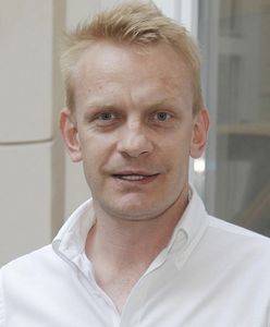 Bartosz Żukowski już tak nie wygląda. Jego metamorfoza to potężne zaskoczenie