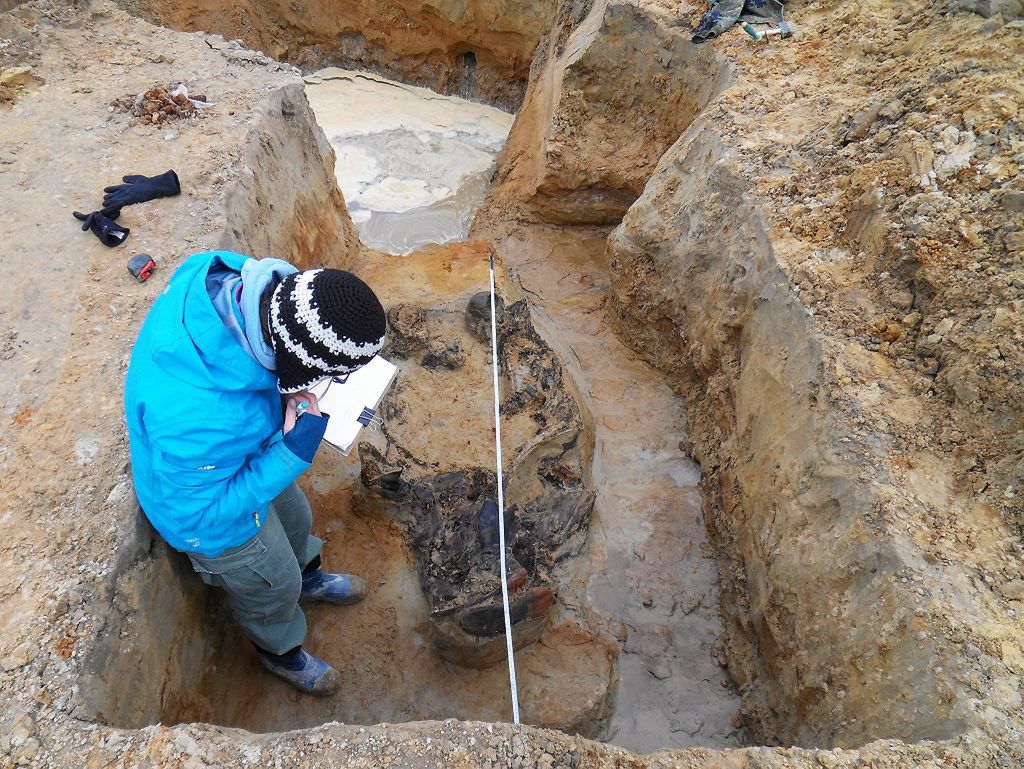 Badania archeologiczne na budowie drogi ekspresowej S14