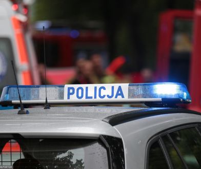 Lublin. Dwie staruszki wyrzuciły z balkonu 50 tys. zł. Poprosiła je o to "policjantka"