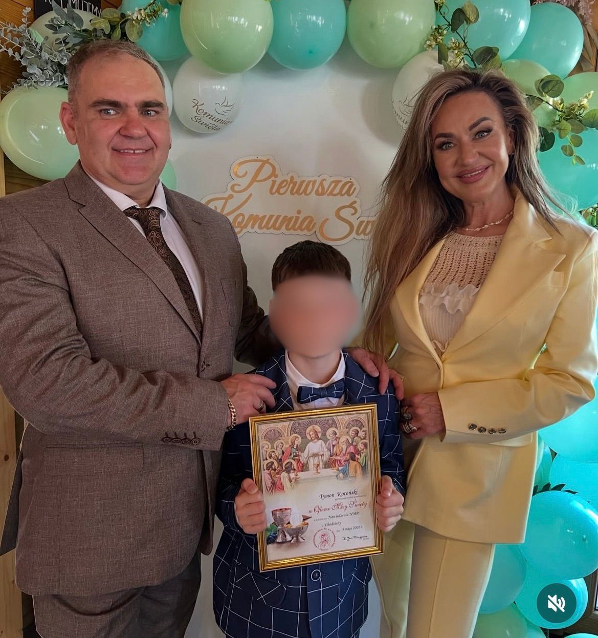 Agnieszka i Artur Kotońscy z wnukiem