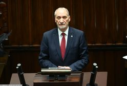 Podkomisja smoleńska będzie działać? Macierewicz podaje termin