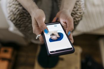 Wyłudził 1,6 mln zł. Obiecywał kobietom karierę