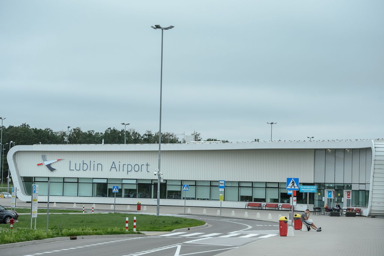 Lotnisko w Lublinie było czasowo zamknięte. "Planowane ćwiczenia"