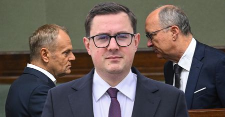 Pominęli ją na spotkaniu koalicjantów? Minister komentuje