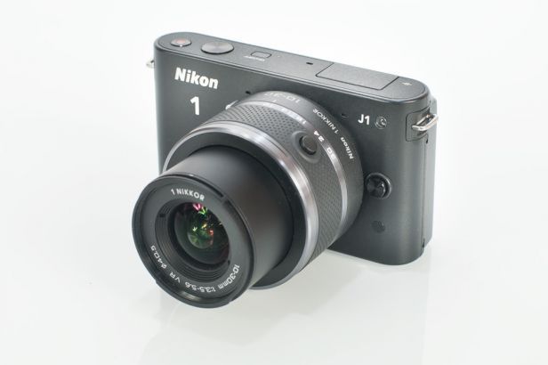 Nikon 1 J1 - solidnie, ale bez rewolucji [test] 1