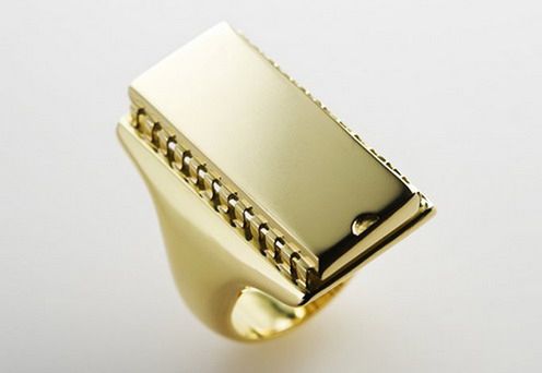 golden-computer-chip-ring