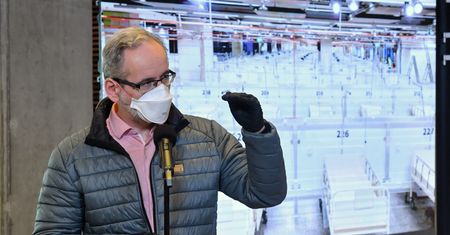 "Bezdomne" zakażenia koronawirusem. Nowa luka w statystykach epidemii